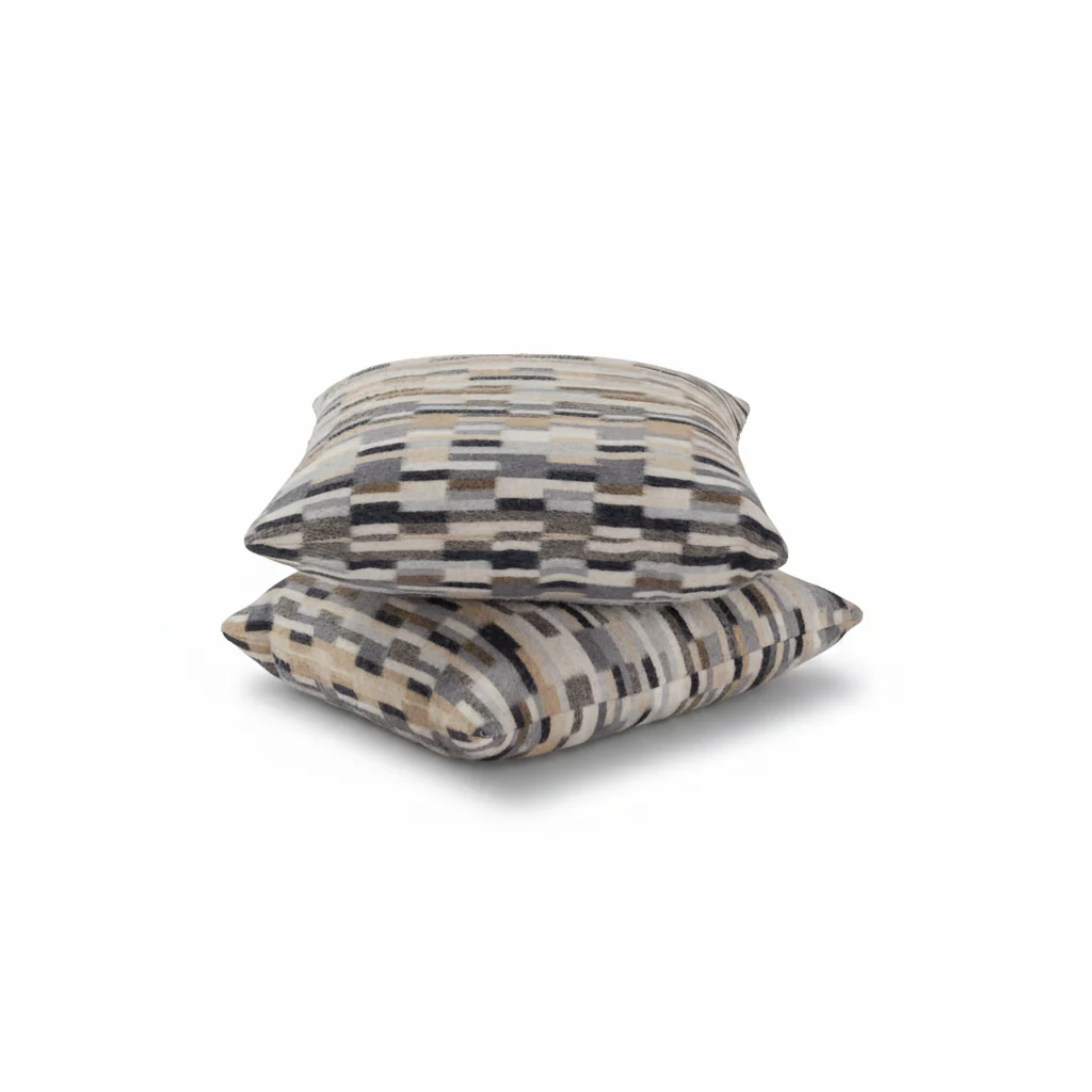 18”x18” Throw Pillow ( Set of 2) - Custom Upholstered Accent Pillows - Image 2