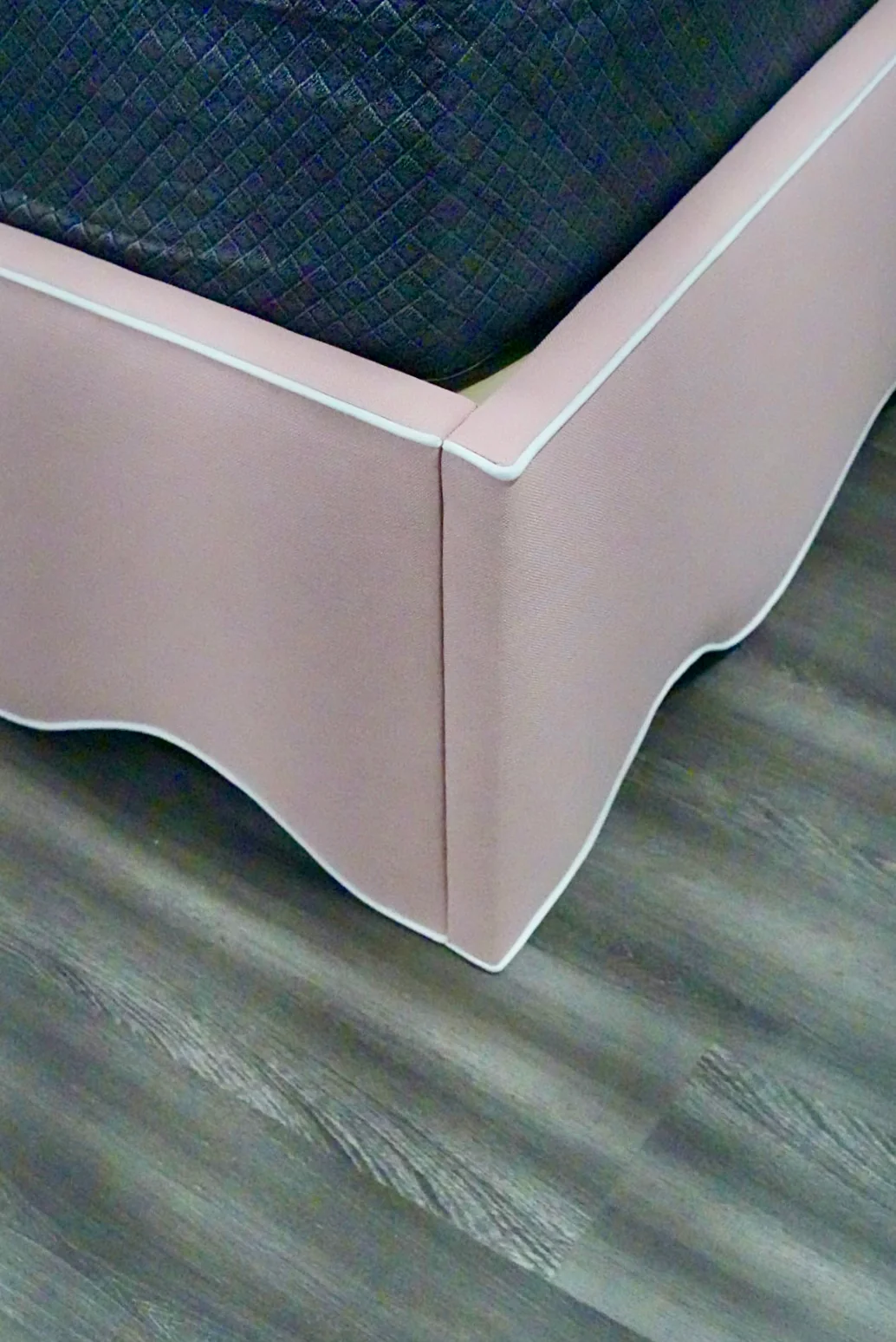 65”H Queen Upholstered Platform Bed - Blush Pink Linen Fabric with White Pink - Image 5