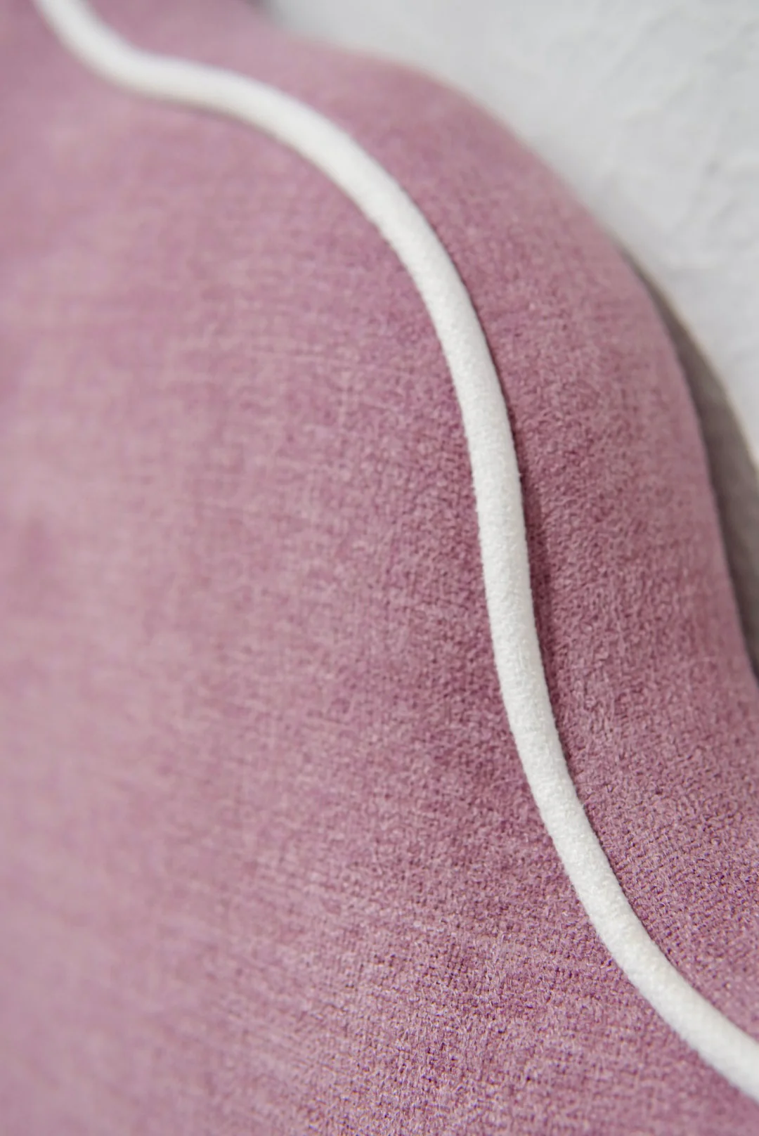 60”H Queen Upholstered Platform Bed - Scalloped Base - Lavender Woven Fabric with White Pink - Image 7