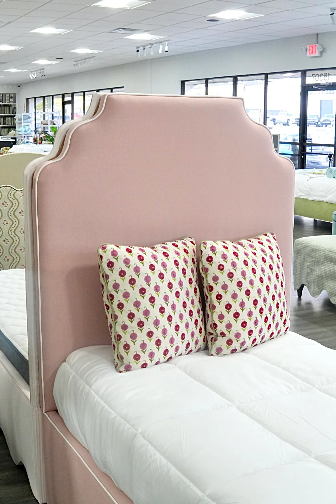 60”H Twin Scalloped Platform Bed in our Blush Pink Linen - White Trim - Image 6