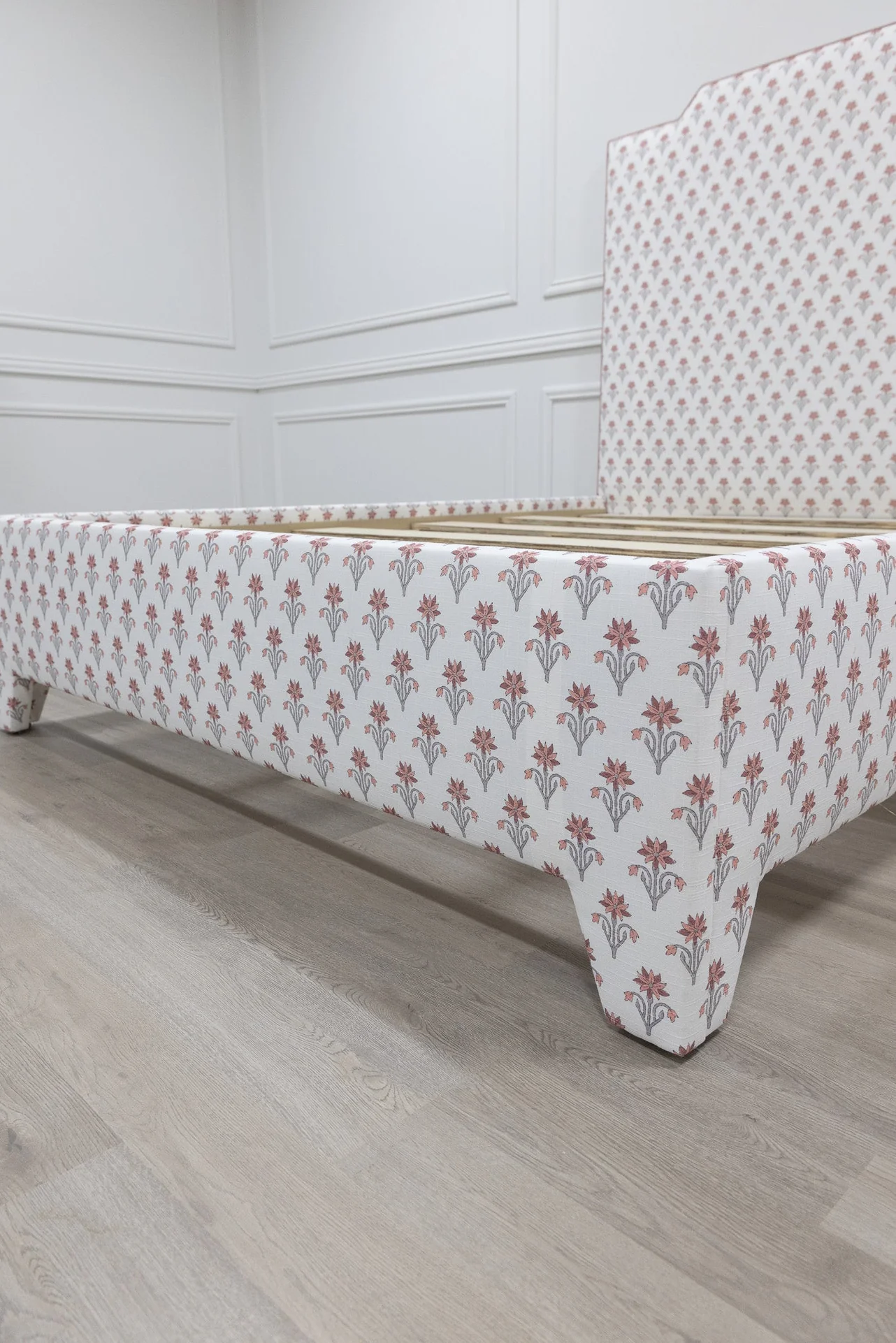 The Celeste Queen Upholstered Platform Bed - Pink Floral Linen Fabric - Petal Pink Trim - Image 6