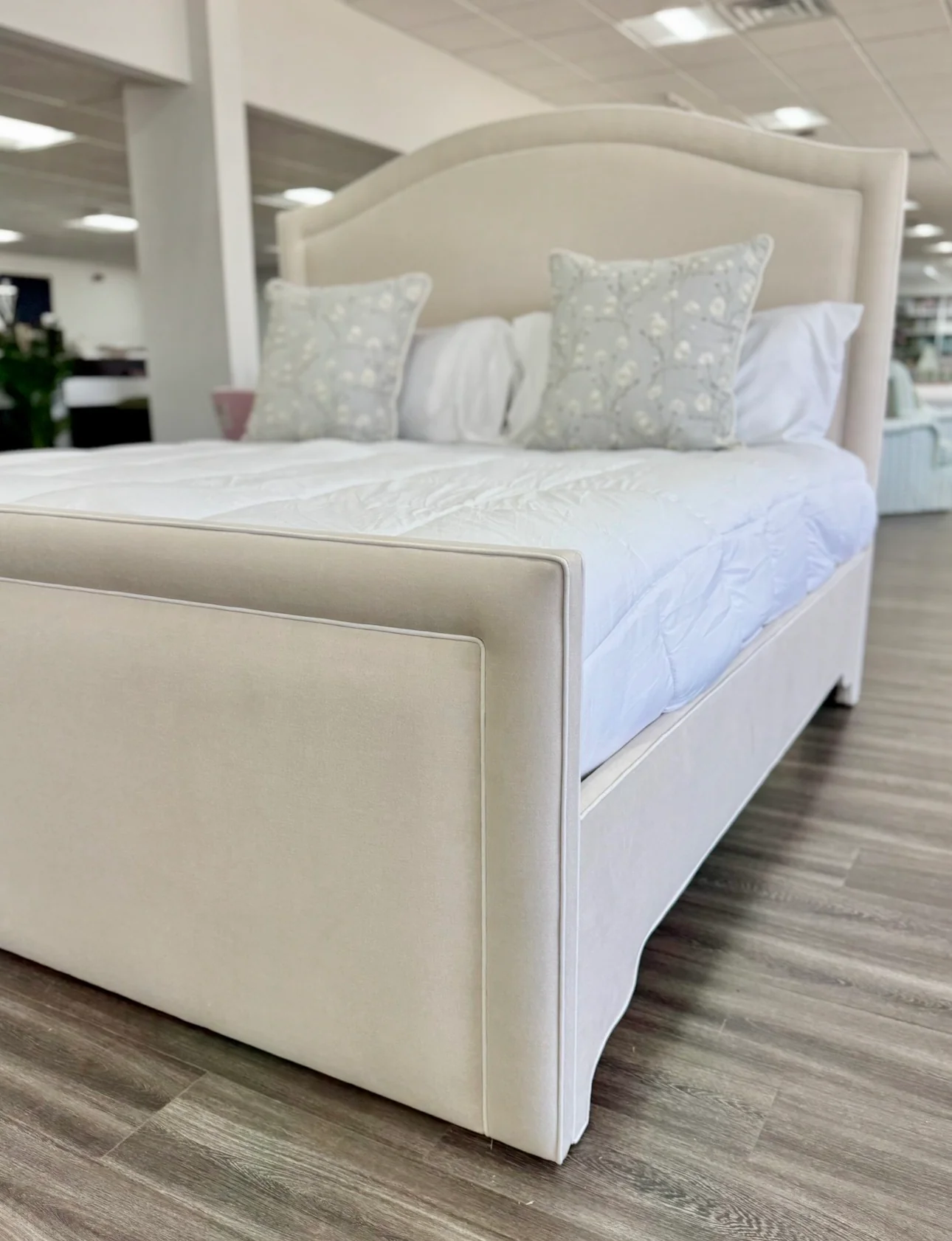 65"H King Platform Bed - Upholstered Footboard - Oatmeal Woven Fabric - White Trim - Image 4
