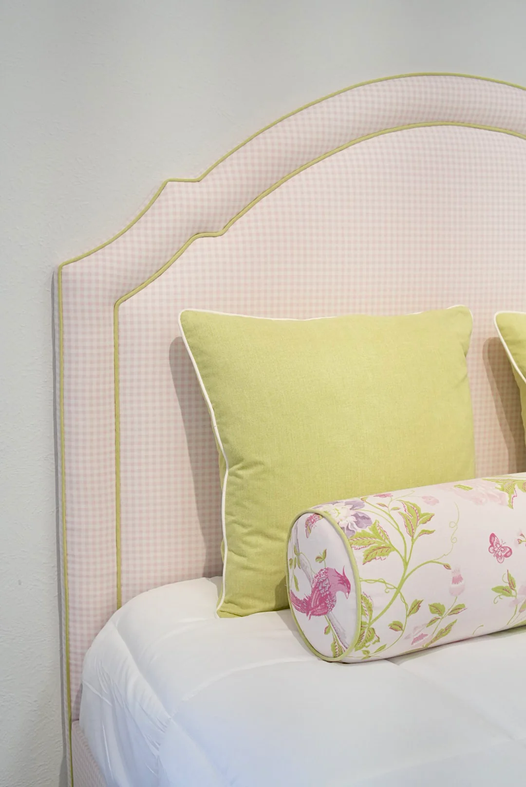 65" H Queen Upholstered Platform Bed - Brown Wooden Legs - Bella Pink Gingham Fabric with Pear Green Trim - Image 5