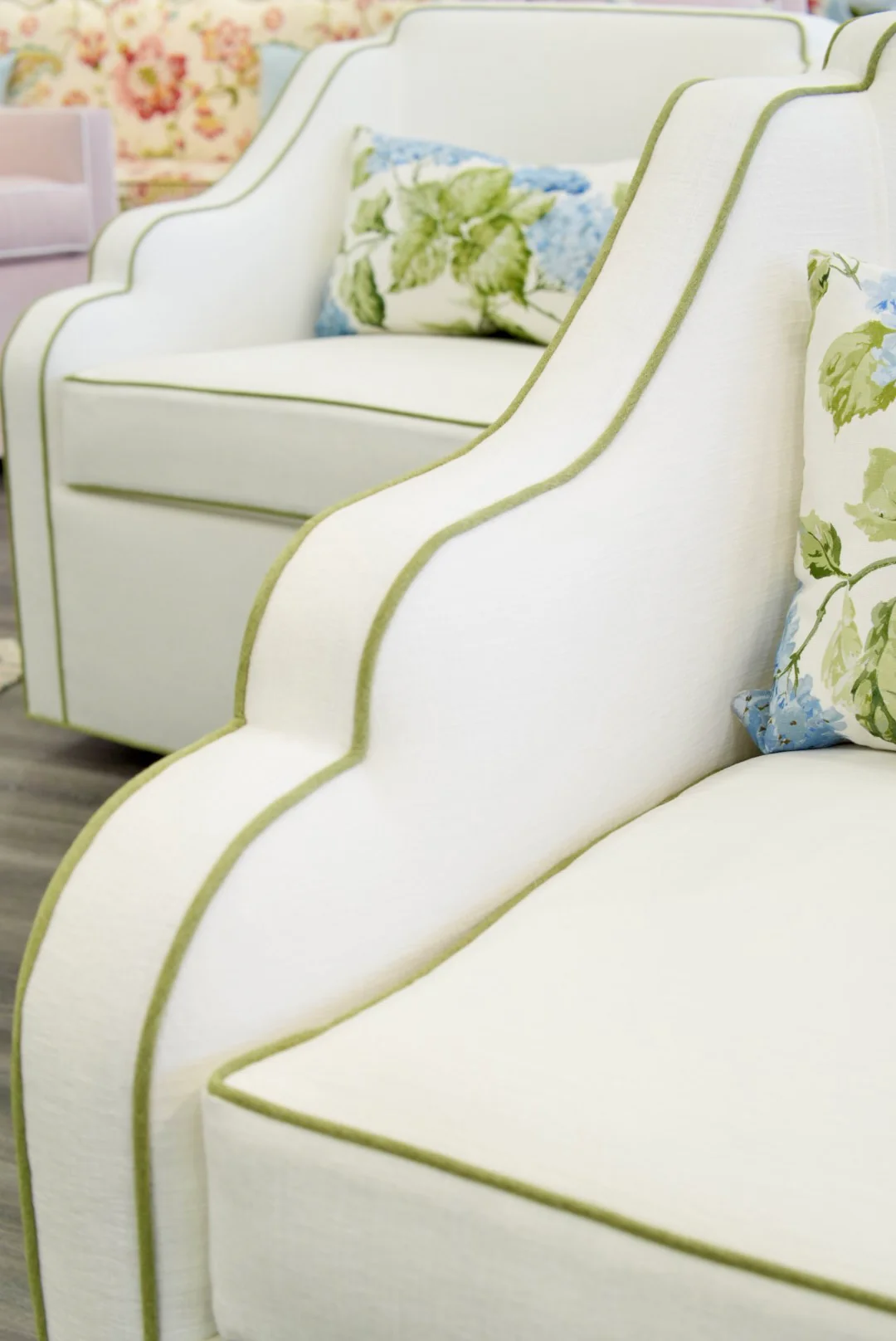 Custom Scalloped Swivel Chair: White Performance Fabric - Pistachio Green Trim - Image 3