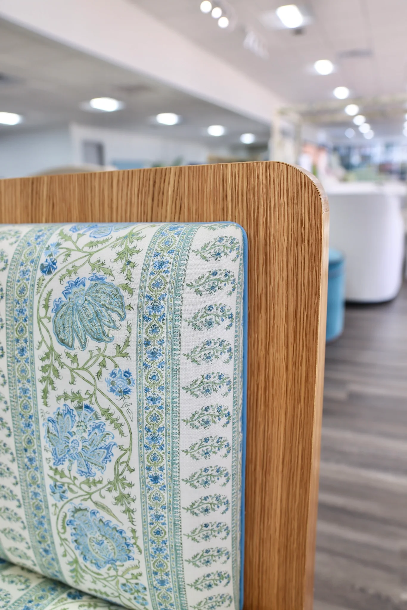 Lorraine White Oak Banquette – Lee Jofa Indiennes Fabric - Blue Trim - Image 5