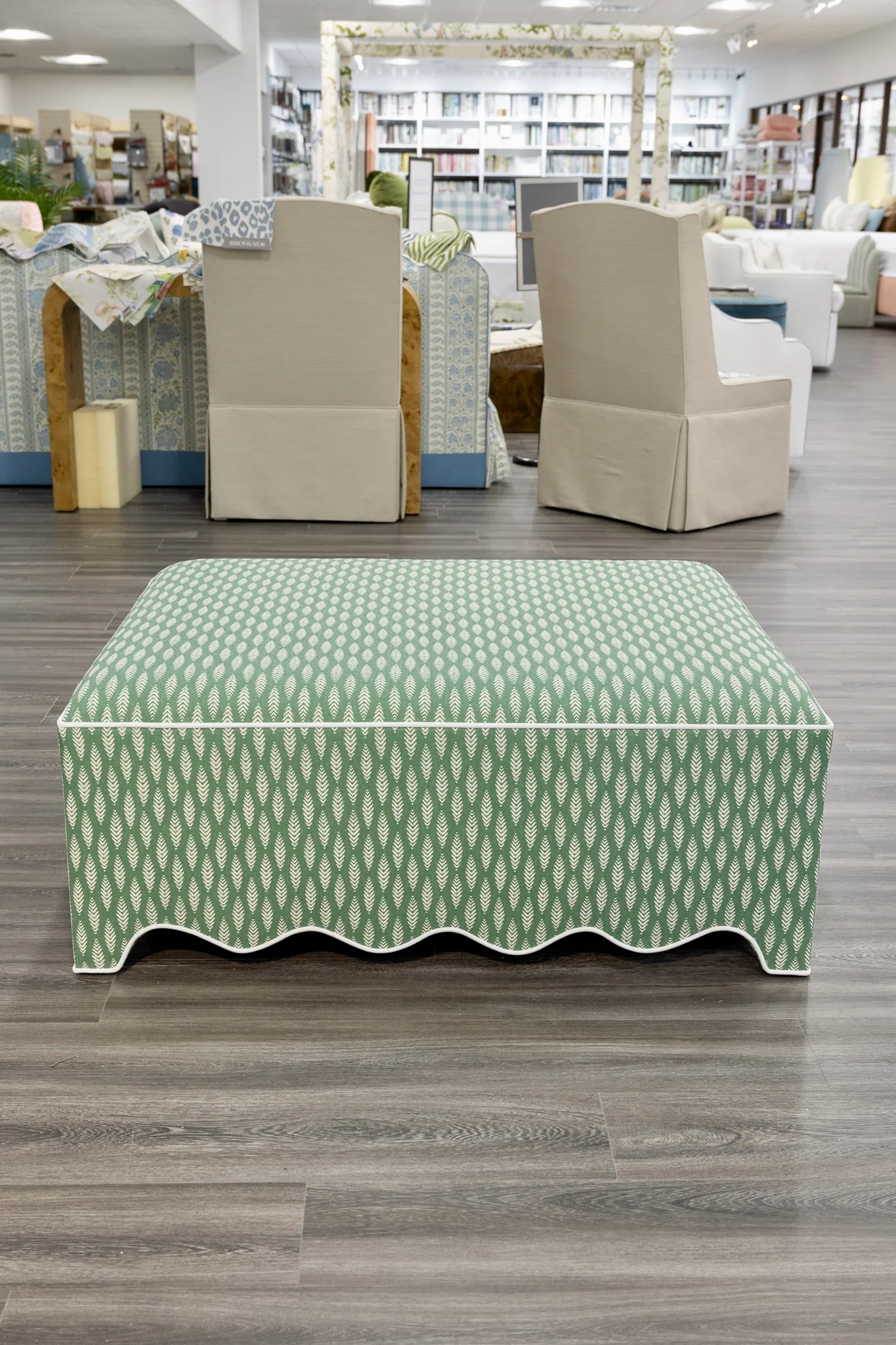 Scalloped ottoman - Floral Green with White Piping - Image 6