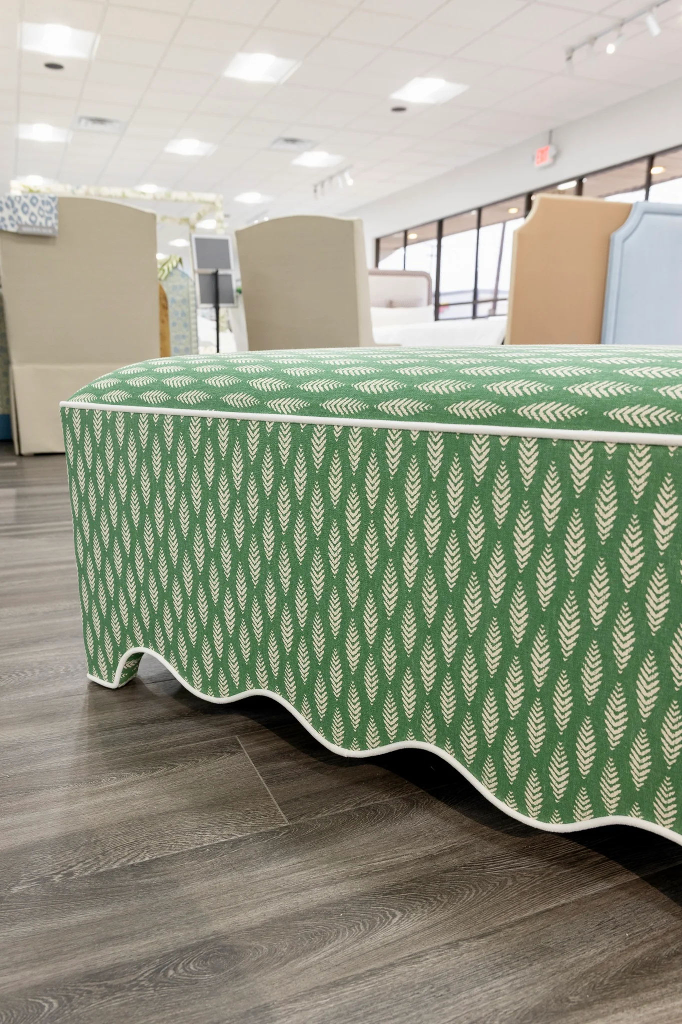Scalloped ottoman - Floral Green with White Piping - Image 7