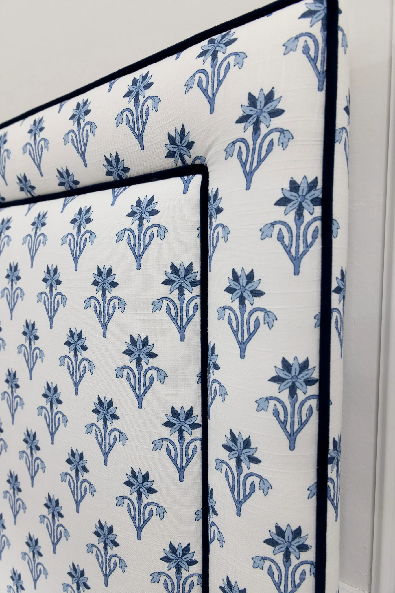 65”H King Upholstered Platform Bed - Blue Floral Linen Fabric - Navy Trim - Image 8