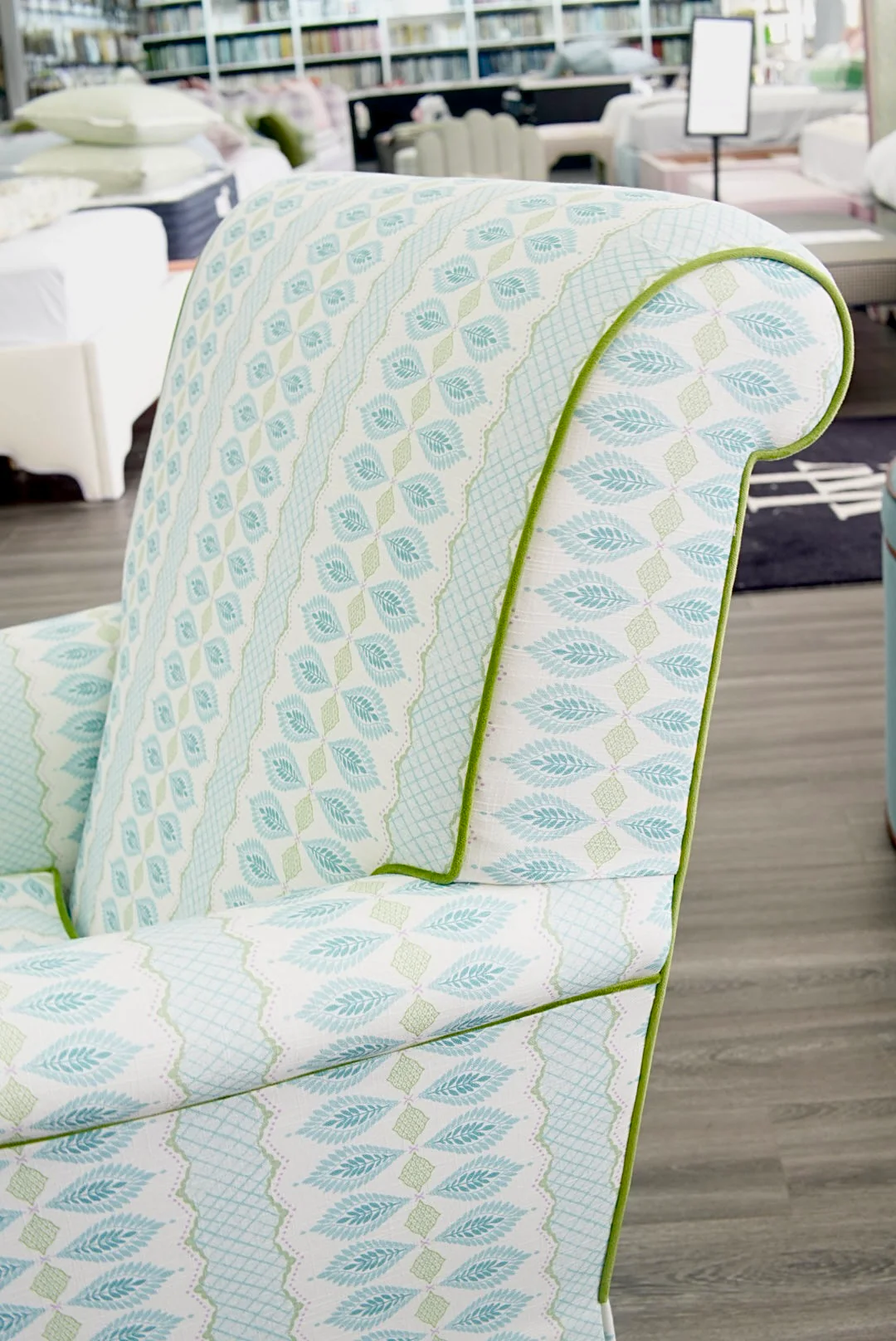 Tight back Waterfall Lounge Chair in Print Fabric - Contrast Piping - Image 12