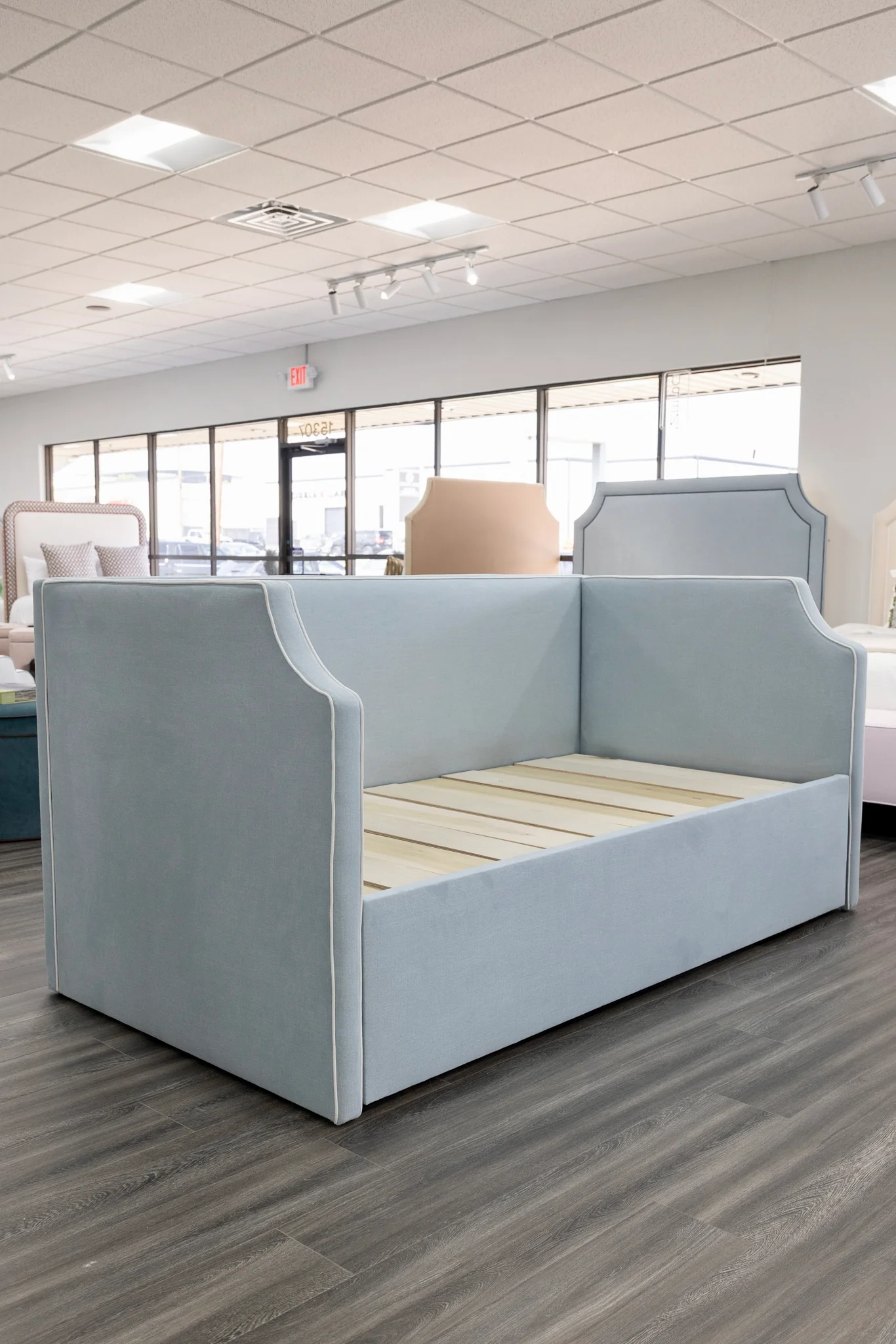 Twin to king Upholstered Trundle Daybed in Sky Blue Woven fabric - White Trim - Image 6