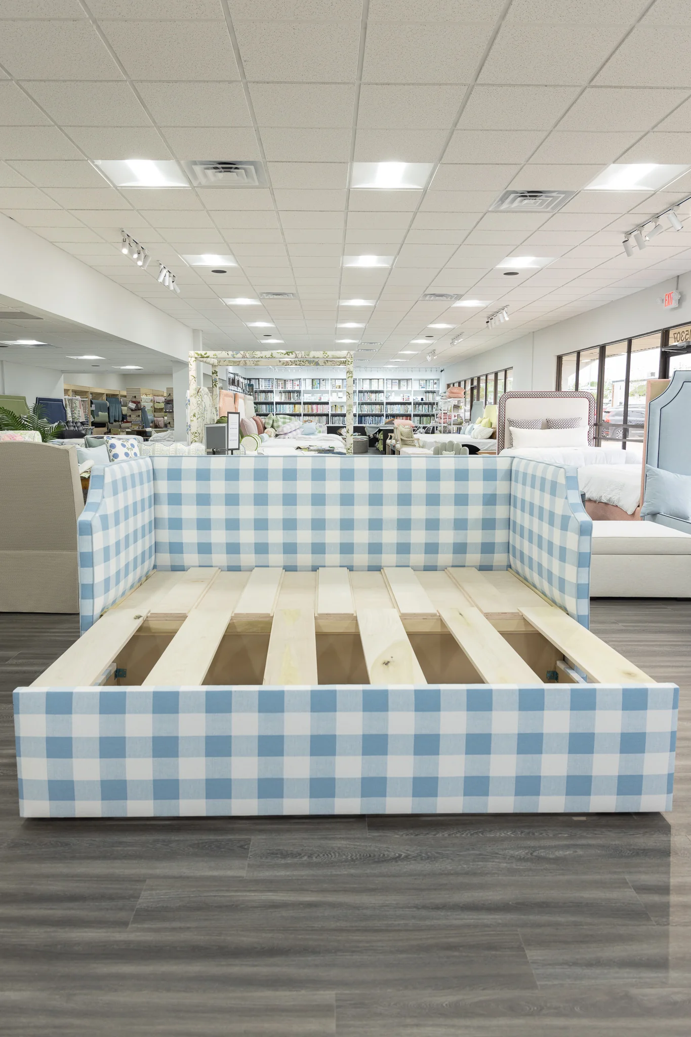 Twin to king Upholstered Trundle Daybed in Buffalo Blue Fabric - Sky Blue Trim - Image 4